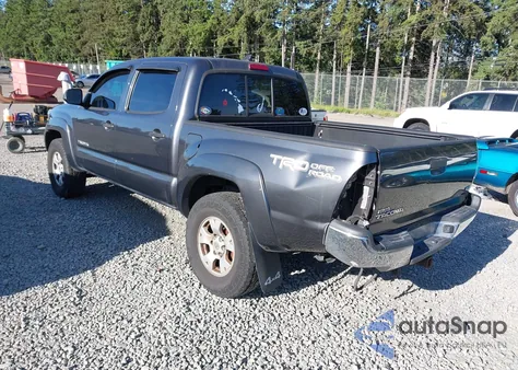 2015 Toyota Tacoma Base V6/Trd Pro z USA, uszkodzony, nr VIN 3TMLU4EN5FM205879